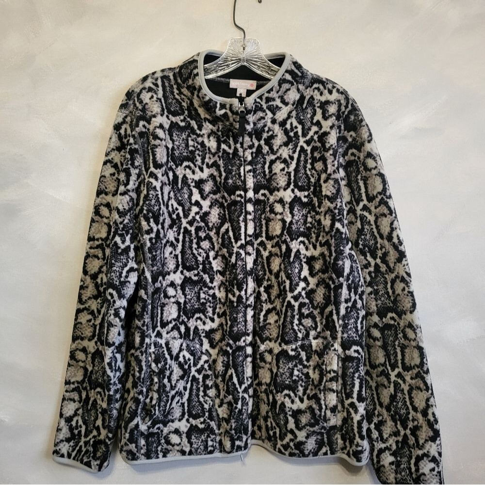 Sport Savvy Reversible Heavy Fleece Jacket Women Size XL Black Gray Cheetah